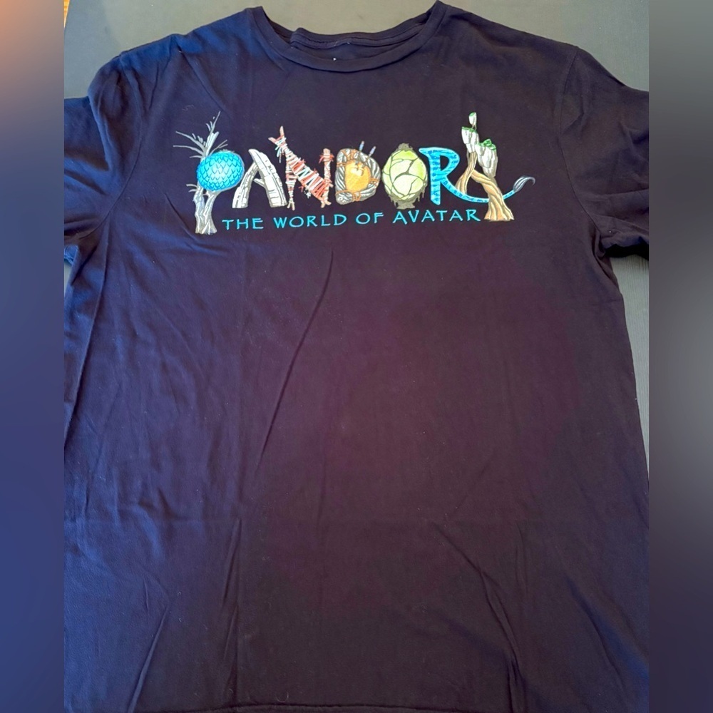 Disney Pandora The World of Avatar Animal Kingdom Shirt Women’s Size Large